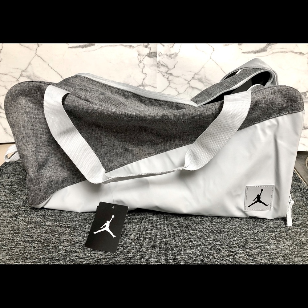 Jordan Bag / Size: Medium / MSRP: $40 / *NWT*